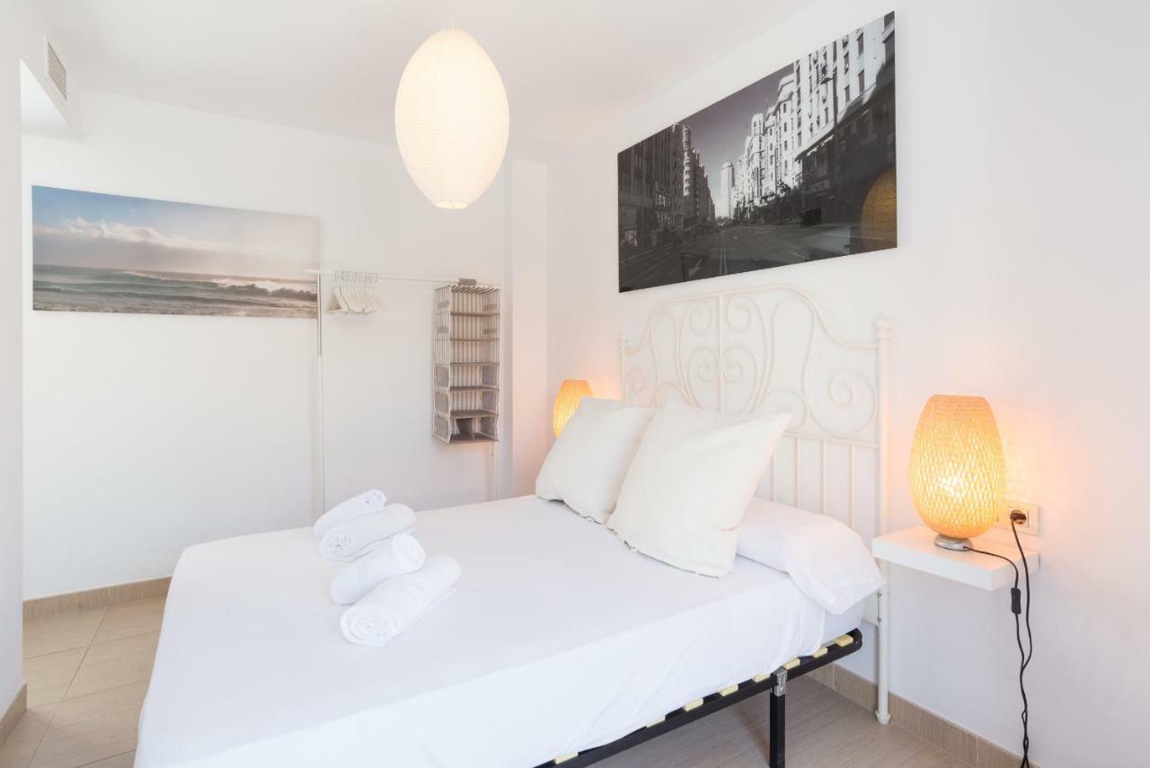 Ma2A-Perfect Apartment For Couples Or Groups Up To 5 Guests Малага Екстер'єр фото